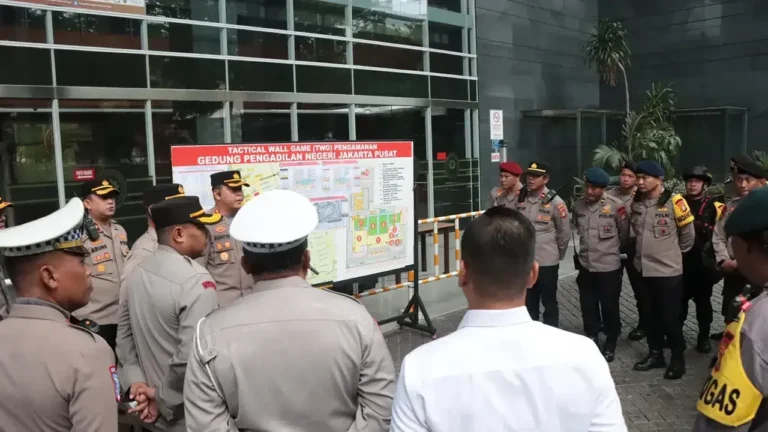 Massa Rencanakan Demo Saat Sidang Vonis Hasto, 1.658 Personel Siaga