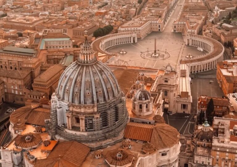 Negara Tanpa Bandara: Monako Hingga Vatikan Terungkap