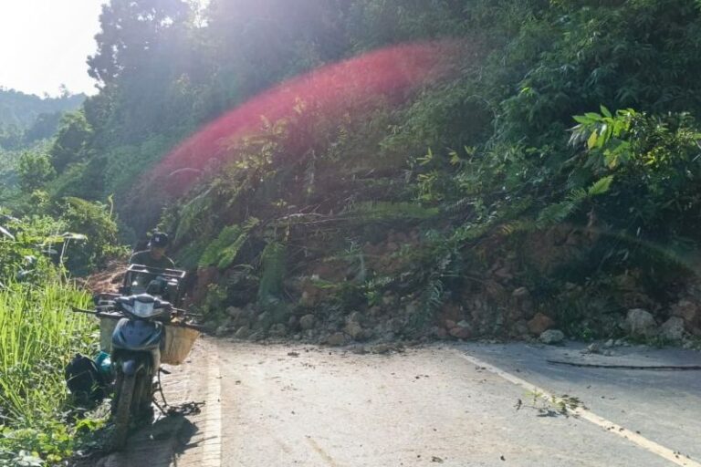 Jalan Bypass Banjarbaru-Batulicin Tertutup Longsor Pagi Ini
