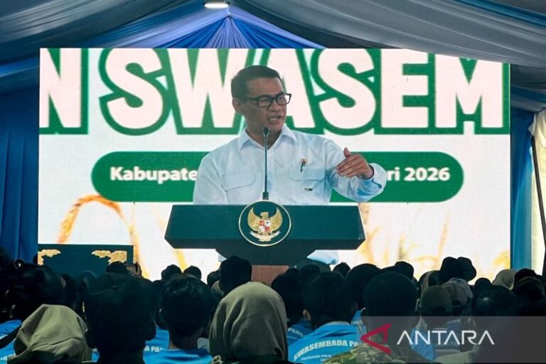 Mentan Amran Tak Peduli Vertigo Demi Swasembada Beras