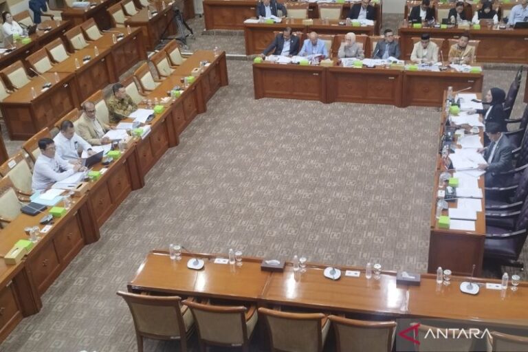 KUHAP Baru Masuk Berlangsung Hingga Pergantian Direksi BEI