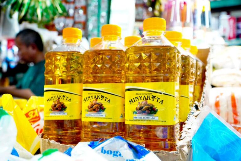 Harga Beras SPHP dan Minyakita di Nabire Sesuai HET