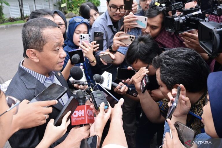 PRABOWO PERINTAHKAN PERCEPAT TRANSISI KE ENERGI BARU DAN TERBARUKAN