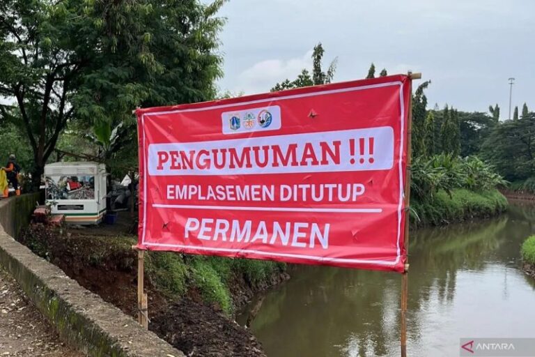 DKI Kemarin: Tiket Arus Balik Lebaran dan Sampah TPU Tanah Kusir