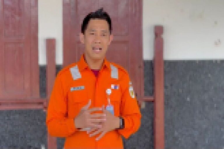 KAI Sumbar Ingatkan Bahaya Aktivitas di Rel Kereta Api