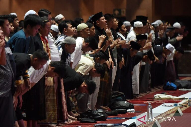 Shalat Gerhana Digelar, 143,9 Juta Diperkirakan Mudik