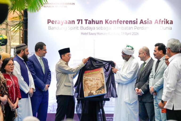 Kemenbud Rayakan 71 Tahun KAA, Soroti Budaya untuk Perdamaian