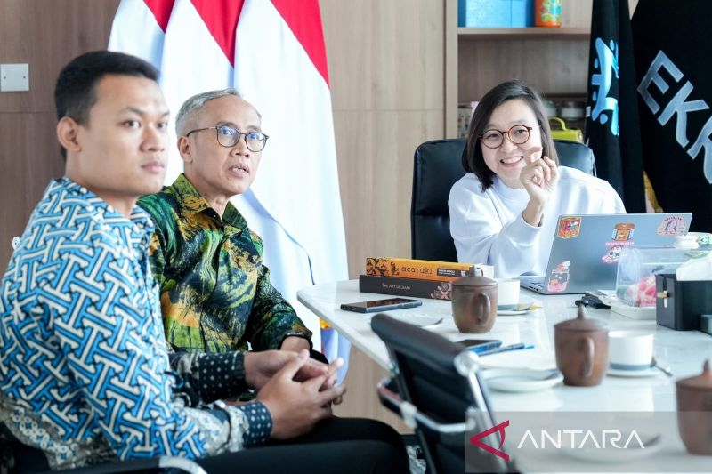 [original_title]